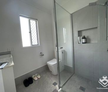 Brand-New Fully Furnished, All-Inclusive One-Bedroom Studio - Photo 2