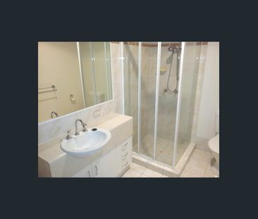 Three Bedroom Townhouse - Secure Complex - Photo 3