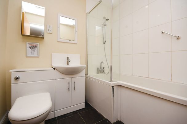 1 bedroom apartment to rent The Old Bell, Pines Hill, Stansted, CM24 - Photo 1