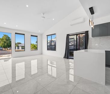 Brand New Two Bedroom Granny Flat with Two Ensuites – Water and Ele... - Photo 3