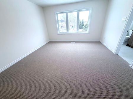 For Lease - 693 Ribstone Court, Oshawa, Ontario - Photo 2
