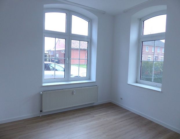 Bezugsfreie Erdgeschoss-Wohnung in Bunde zu vermieten. - Photo 1