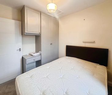 1 bedroom ground floor flat to rent - Photo 2