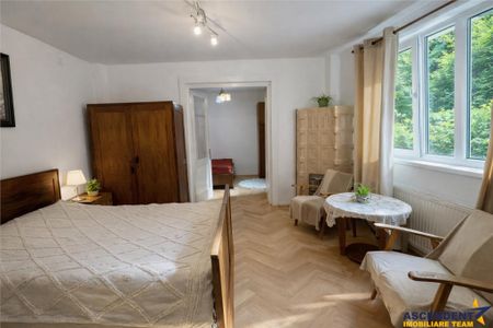 FILM Tur 3D!Casa cu 4 camere si curte, Central, Targu Mures. - Fotografie 2