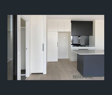 1409/4 Joseph Road, Footscray, Vic 3011 - Photo 4