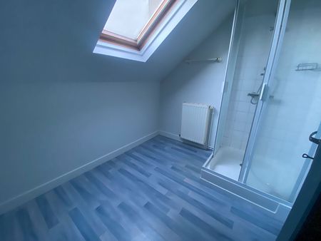 Location Appartement 3 pièces 64m² - Photo 2