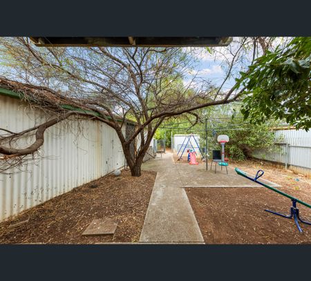 39 Amport St, Elizabeth North, SA 5113 - Photo 5