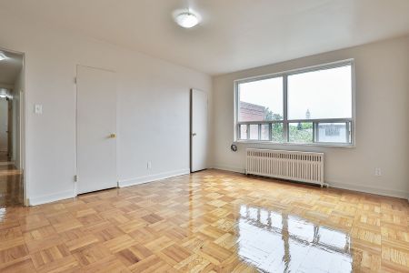 For Lease - 1969 Eglinton Avenue Unit# 310, Toronto, Ontario - Photo 5