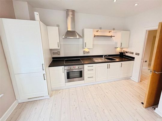 1 bedroom flat to rent - Photo 1