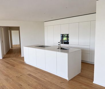 4.5-Zimmerwohnung im Pilatus Tower - Photo 1