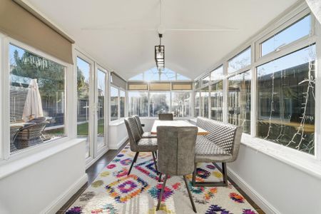 3 bedroom semi-detached house to rent - Photo 3