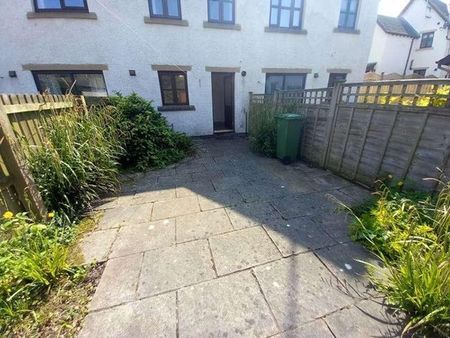 Fallowfield Avenue, Ulverston, LA12 - Photo 5