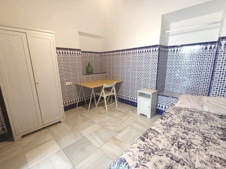 Calle Castellar, Sevilla, Andalusia 41003 - Photo 4