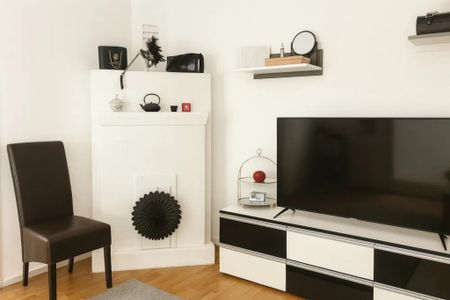 Casă superbă, singur în curte - Mută-te ACASĂ, în adev - Fotografie 2