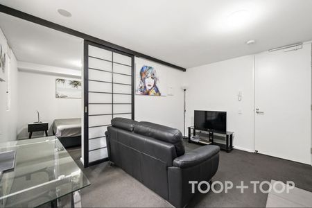 FURNISHED LIVING ON FLINDERS - Photo 3