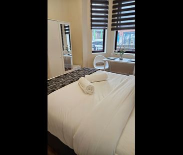 Room in a Shared House, Canterbury Road, CR0 - Photo 2