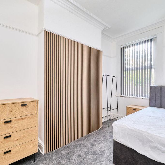 1 bedroom in a house share to rent - Photo 1