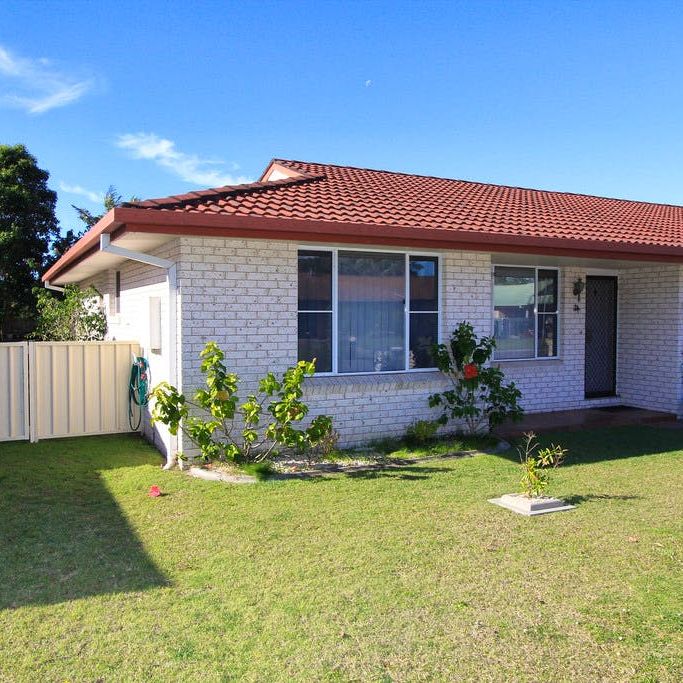 1/20 Murson Crescent - Photo 1