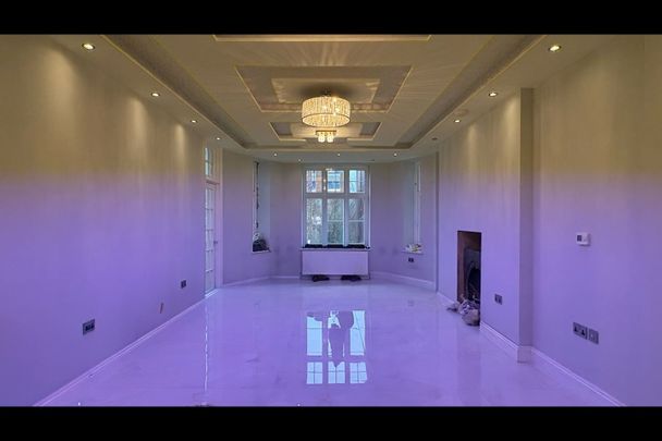 3 Bed Flat, Maida Vale, W9 - Photo 1