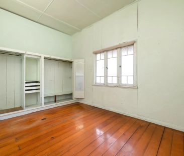 Charming Character Home in the Heart of Woolloongabba - Photo 3