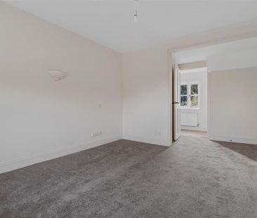 4 bedroom house to rent - Photo 1