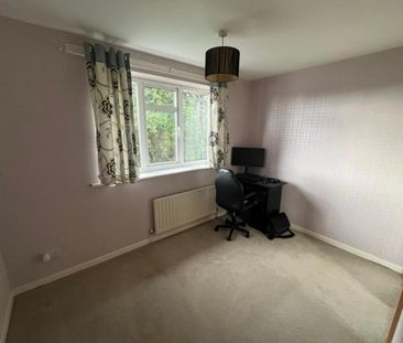 3 bedroom House To Let - Photo 4