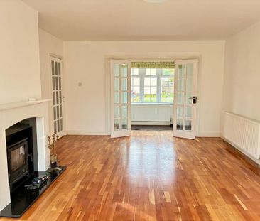 4 bedroom detached house to rent - Photo 5