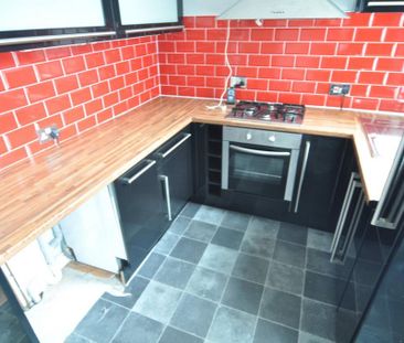 2 bedroom house to rent - Photo 4