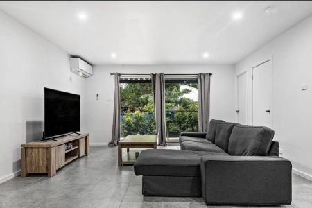 Unit 2/7a Hughes Street, - Photo 4