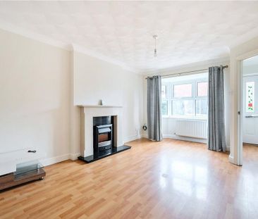 3 bedroom detached house to rent - Photo 2