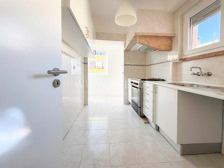 Apartamento T3 em Lisboa - Photo 3