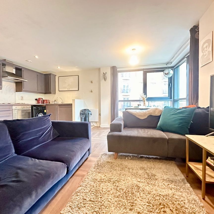 2 Bed Flat, Velocity South, LS11 - Photo 1