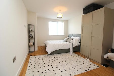 2 bedroom apartment to rent - Photo 4