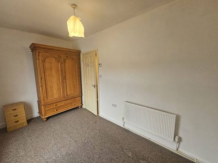 108 Bury Street, Heywood - Photo 5