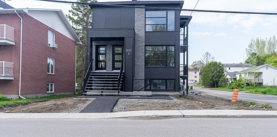 Grand 1 Chambre Lumineux à Louer - Photo 2