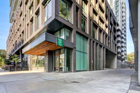 For Lease - 111 Bathurst Street Unit# 1610, Toronto, Ontario - Photo 4