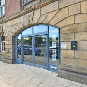 Student Apartment 0 bedroom, City Centre, Sheffield - Photo 2