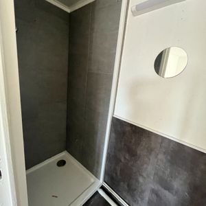 Location Appartement 1 pièce 19m² - Photo 2