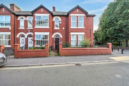 2 bedroom flat to rent Church Lane, Manchester, M9 - Photo 3