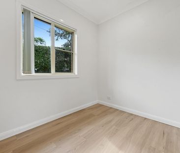 Stunning renovated Villa - (2 bedroom with 3rd bedroom/study option) - Photo 4