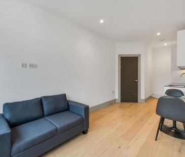 1 bedroom apartment to rent - Photo 4