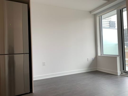 For Lease - 99 Broadway Avenue Unit# 912, Toronto, Ontario - Photo 1