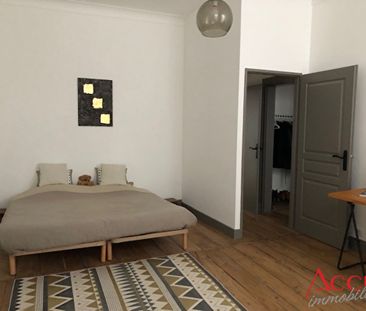 Location Appartement 3 pièces 116m² - Photo 2