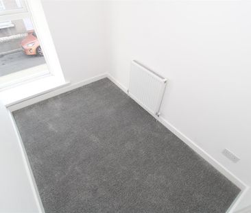 House For Rent Miskin Road, Tonypandy - Photo 2