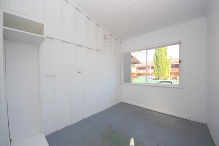 27 Ogilvy Street, Peakhurst NSW 2210 - House For Rent | Domain - Photo 3