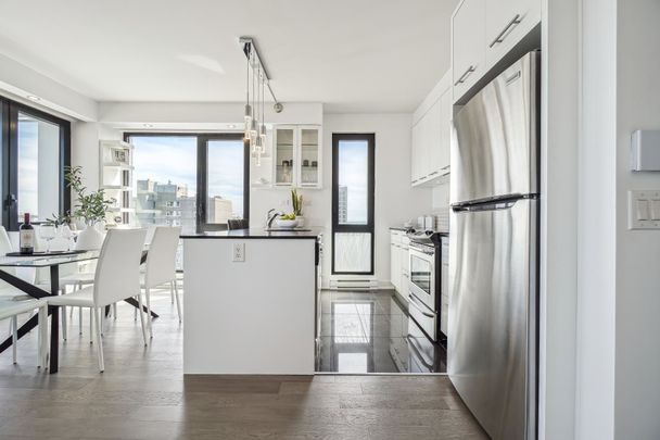 1414 Rue Chomedey, Montréal - Photo 1