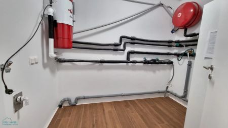 GROSSZÜGIGES FAMILIENHAUS NAHE DEM DONAUPARK/ VIC - Photo 5