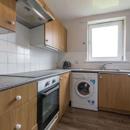 3 bedroom flat share to rent - Photo 3