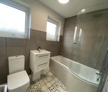 3 bedroom terraced house to rent - Photo 6