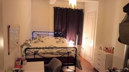 1 Bed Flat, Old Kent Road, SE1 - Photo 5